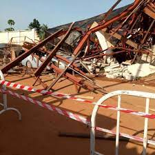BREAKING: 3 dead as Stephen Keshi stadium collapses in Delta