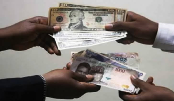 Forex Crisis: Traders lose as naira rebounds to 720/dollar
