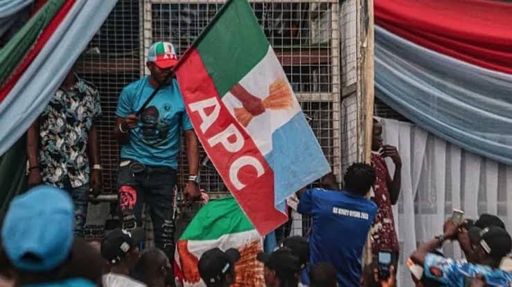 Suspected political thugs kill APC member, driver at Osun Rally