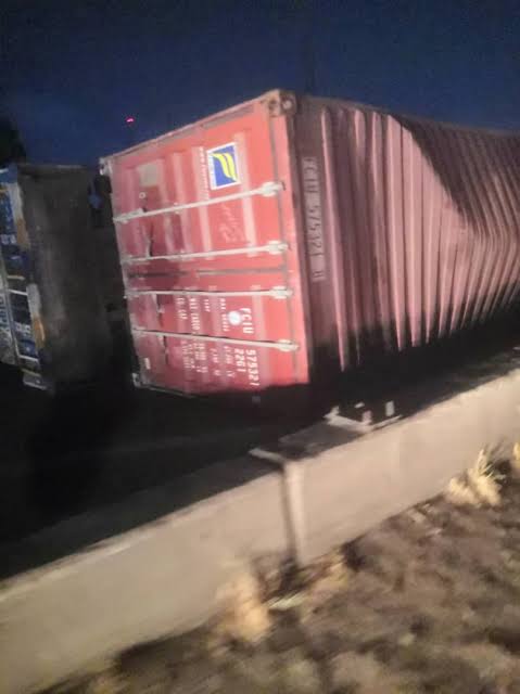 Container Falls On Ojuelegba Bridge Despite Ban