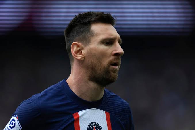 PSG Suspends Messi