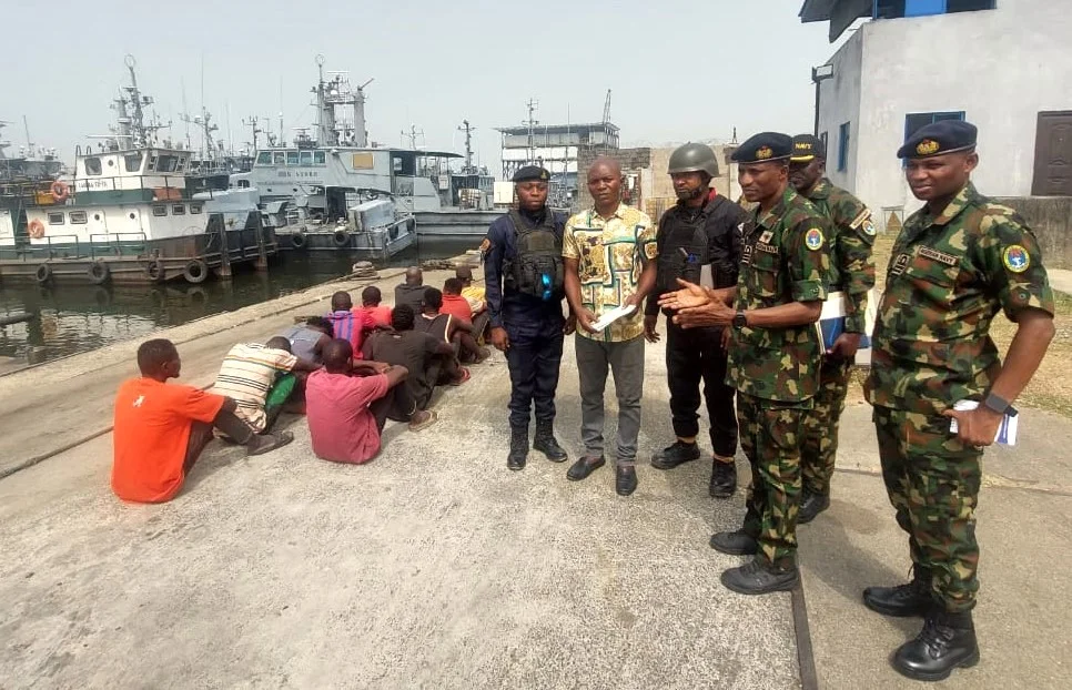 Navy arrests 11 suspects in Rivers for attempting to construct illegal refinery